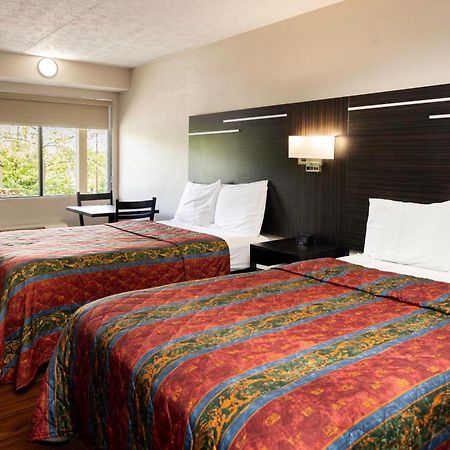 Paragon Inn Hillsboro Zewnętrze zdjęcie